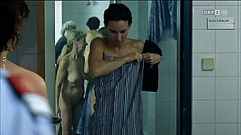 Actress - Maria Kostlinger: Movie - Ausgeliefert